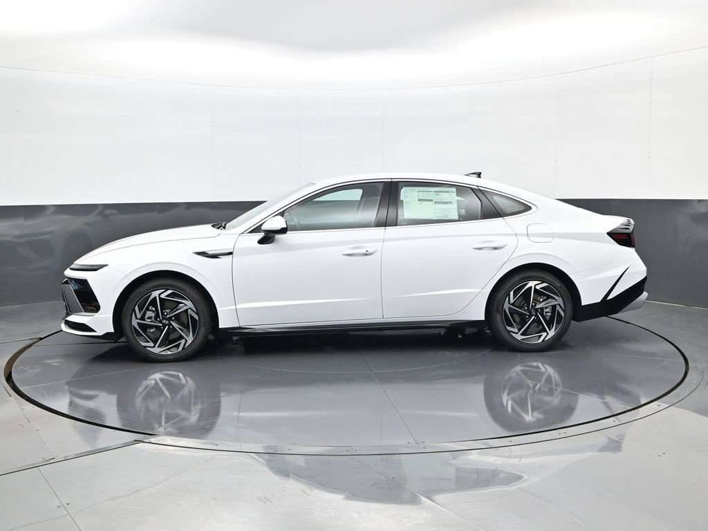 New 2026 Hyundai Sonata SEL FWD image 8