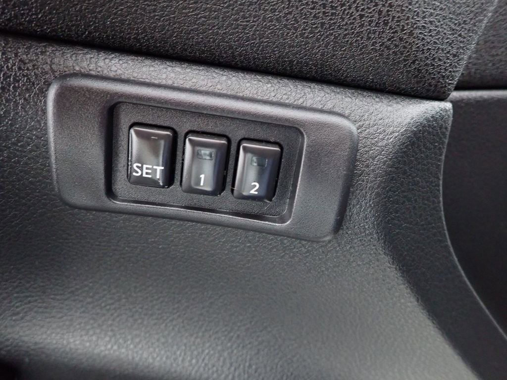 Used 2014 Nissan Maxima 3.5 SV w/ Sport Package image 2