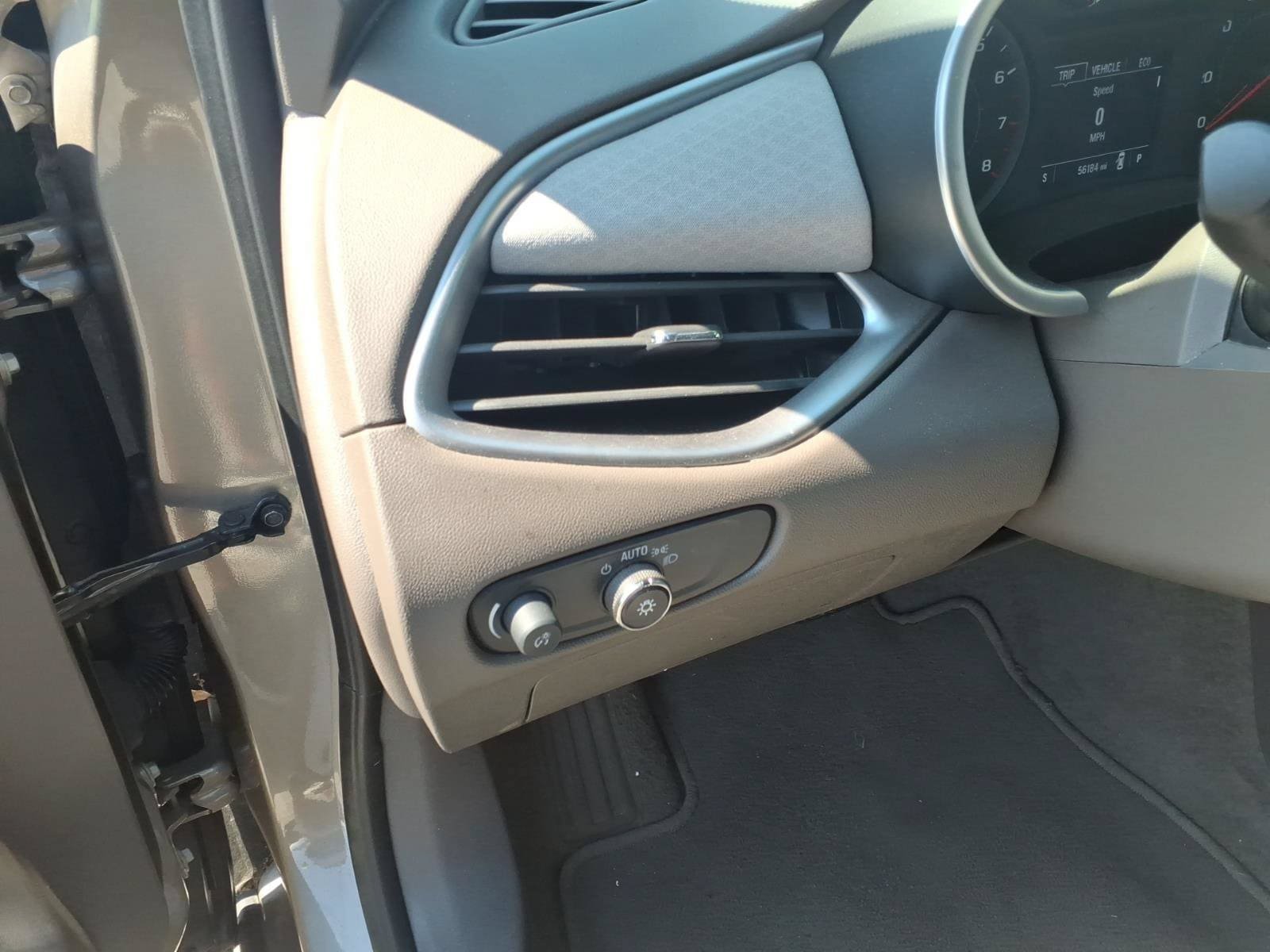 Used 2024 Chevrolet Malibu LT FWD image 19