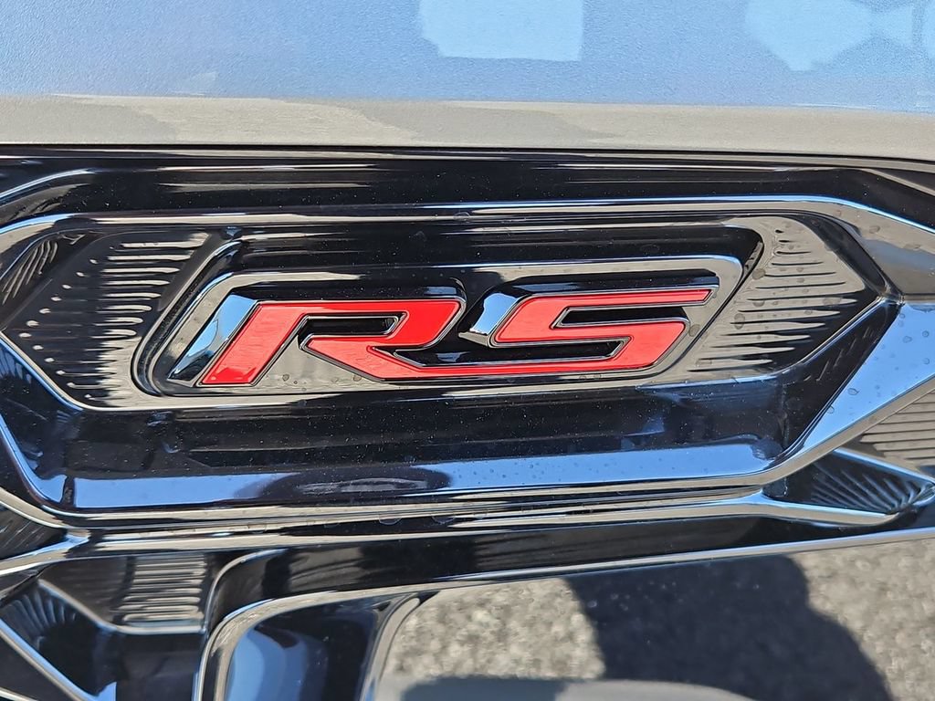 New 2027 Chevrolet Bolt RS w/ Technology Package FWD image 23