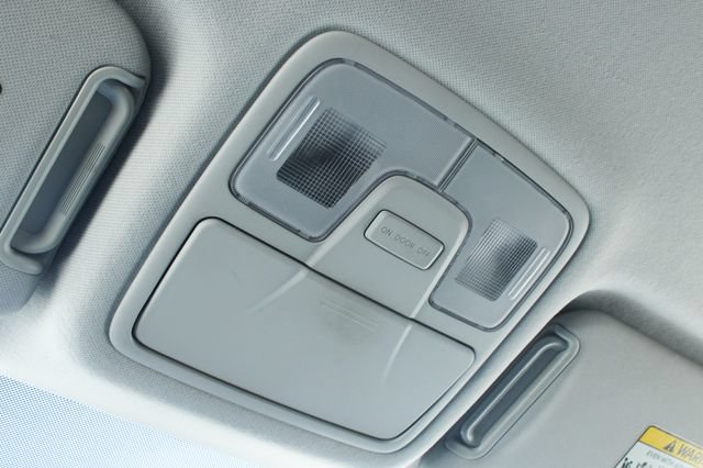 Used 2011 Hyundai Tucson GLS FWD image 19