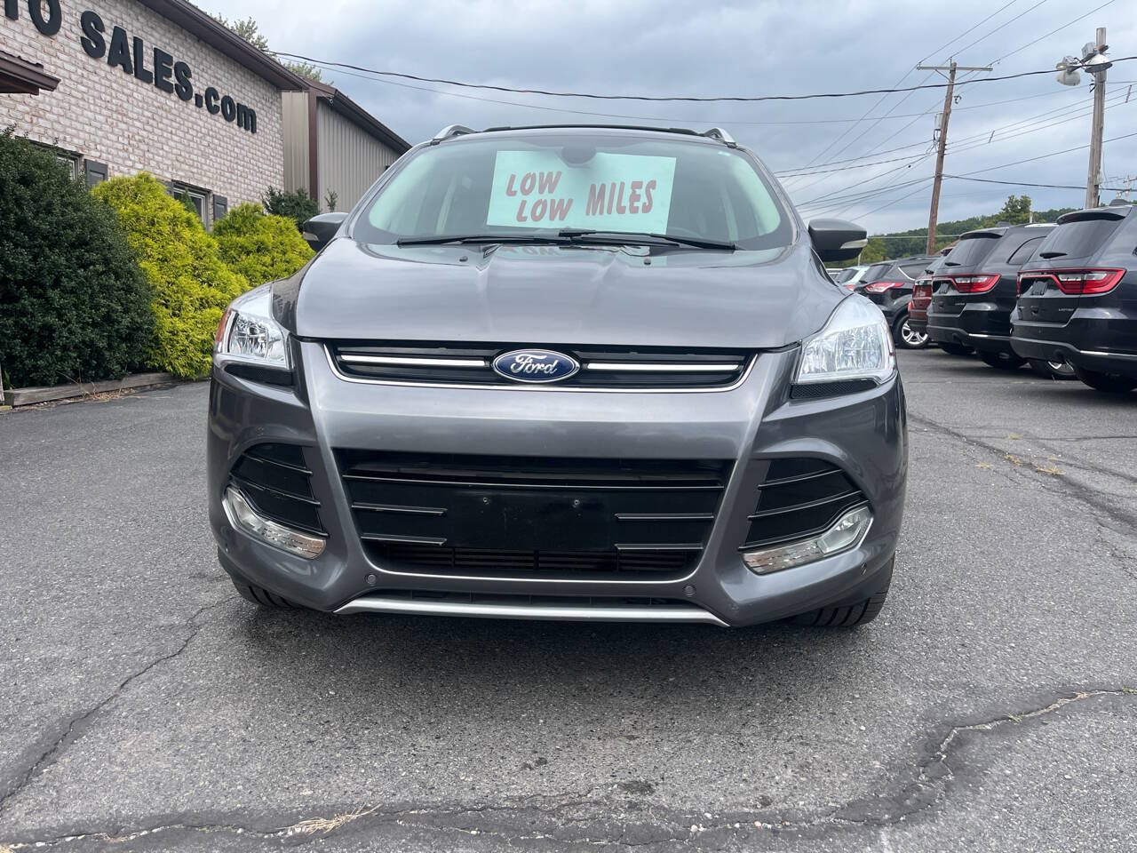 Used 2013 Ford Escape Titanium w/ Parking Technology Pkg AWD/4WD image 3