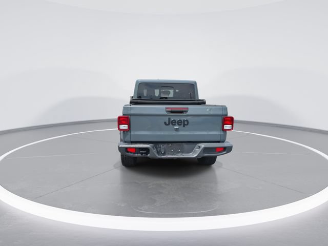 Used 2024 Jeep Gladiator Sport AWD/4WD image 7