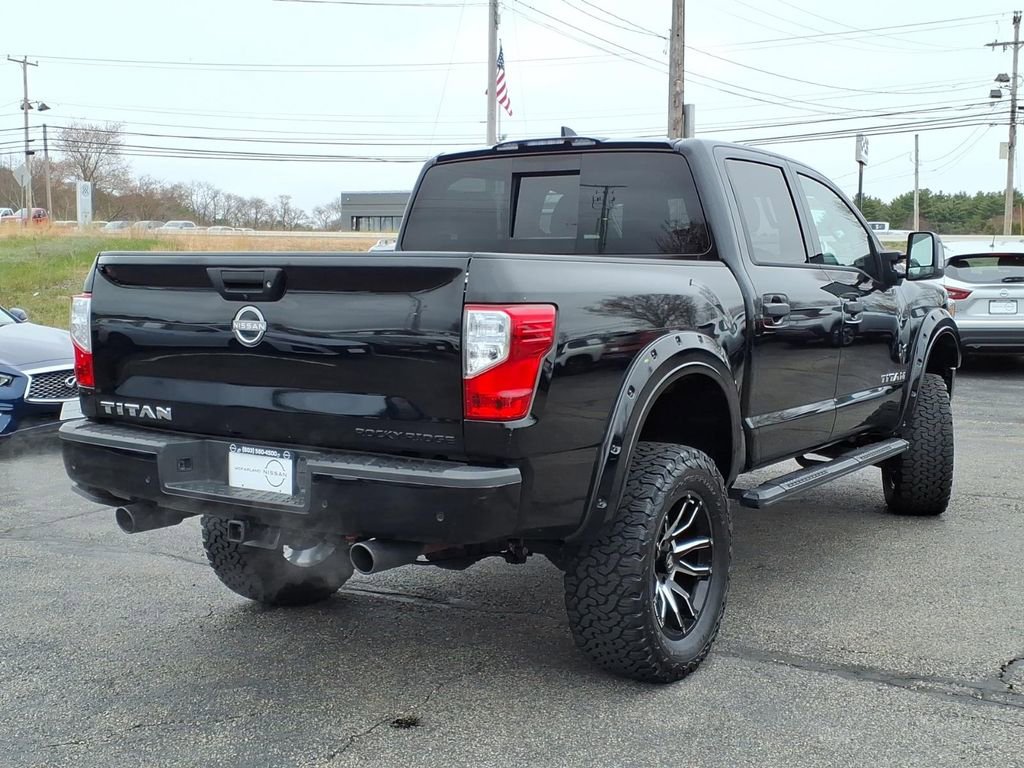 Used 2023 Nissan Titan SV w/ SV Convenience Package AWD/4WD image 3