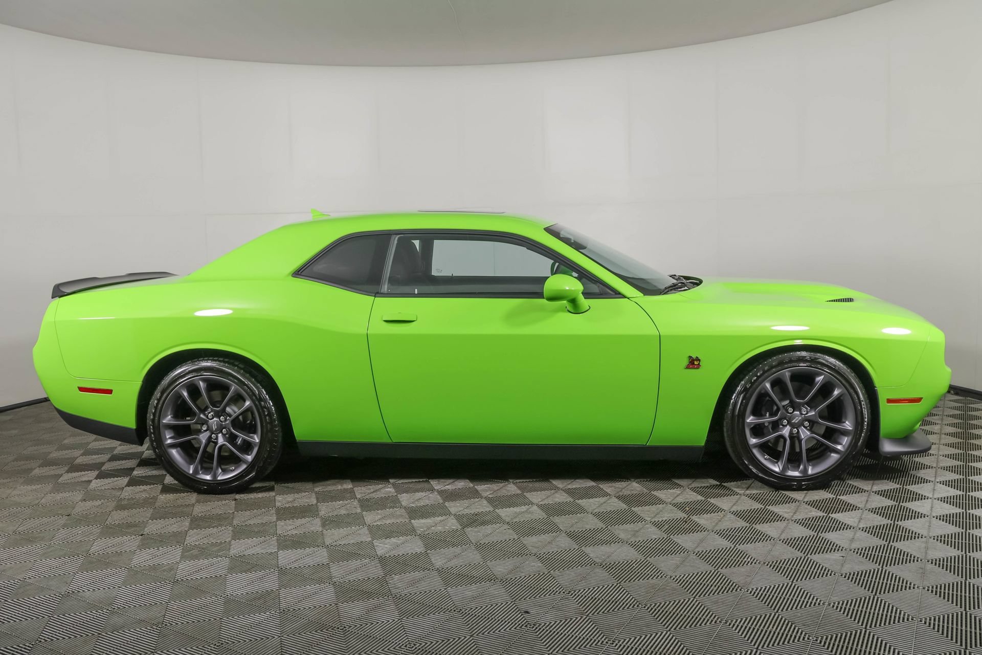 Used 2023 Dodge Challenger R/T Scat Pack RWD image 12