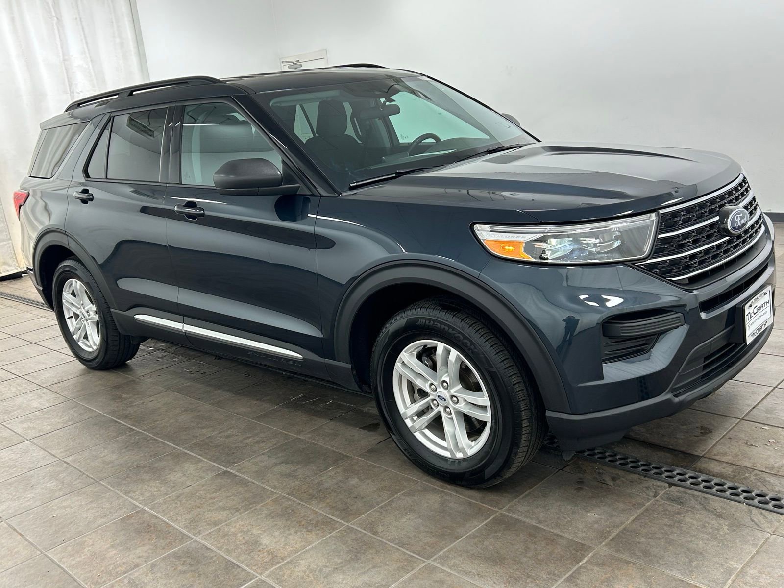 Used 2023 Ford Explorer XLT w/ Class IV Trailer Tow Package image 6