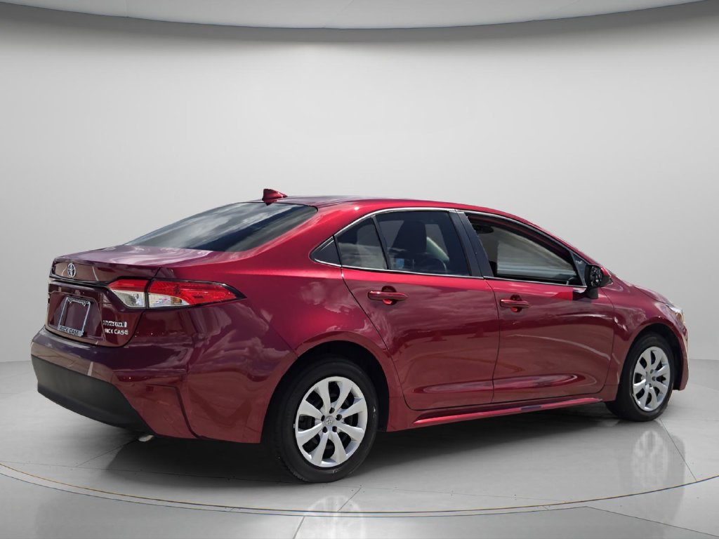 Used 2024 Toyota Corolla LE FWD image 7