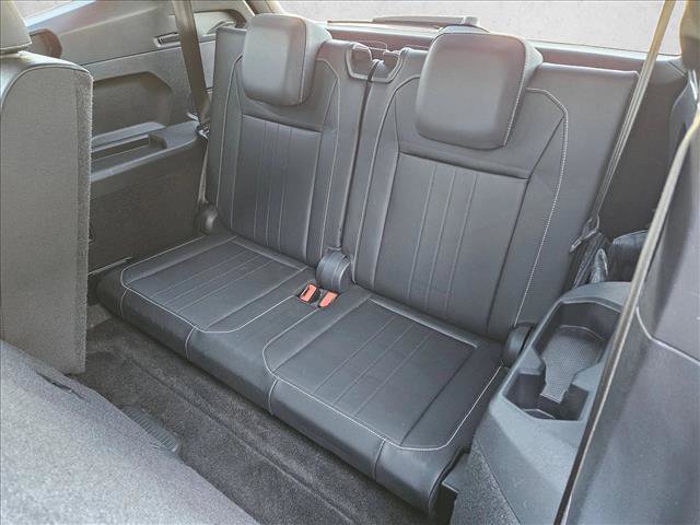 Used 2023 Volkswagen Tiguan SE R-Line FWD image 20