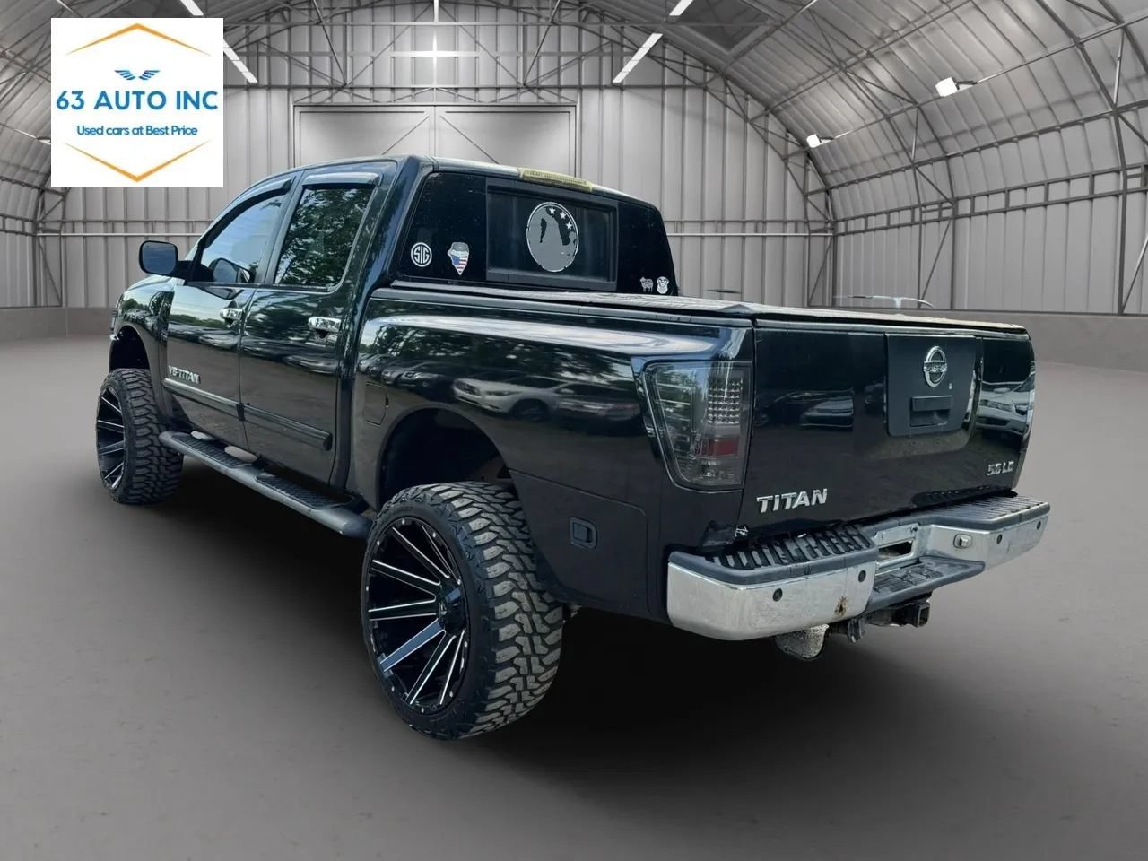 Used 2005 Nissan Titan LE AWD/4WD image 3