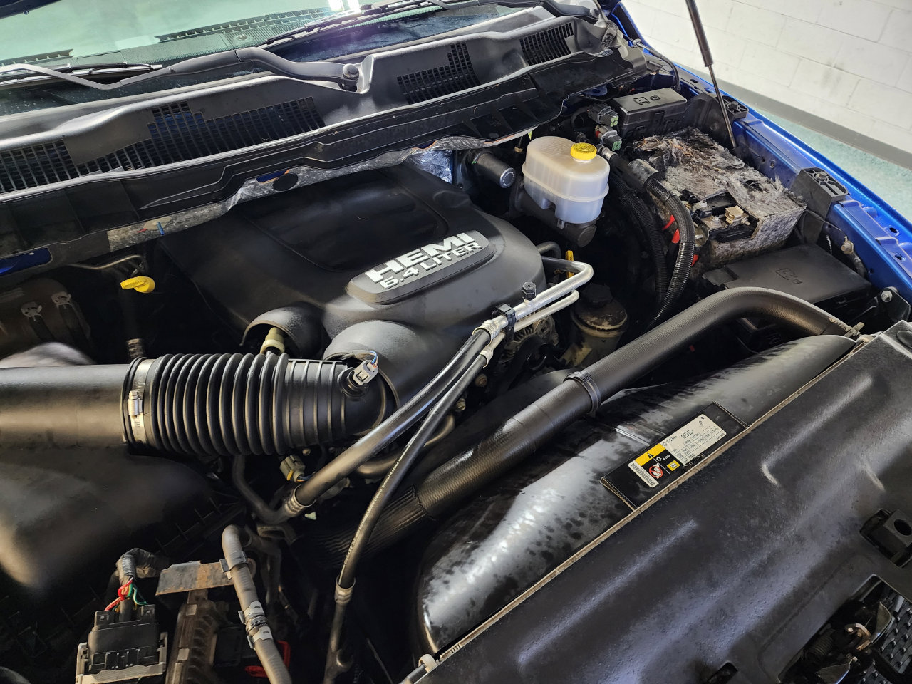 Used 2017 RAM 2500 Tradesman w/ Chrome Appearance Group image 38