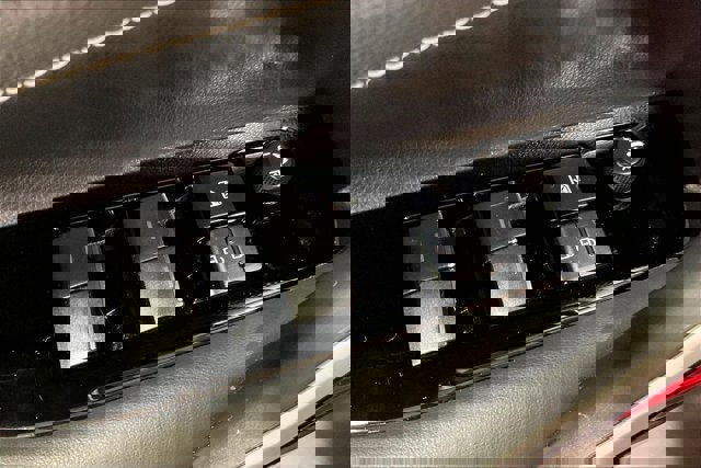 Used 2023 Toyota Corolla XSE image 39