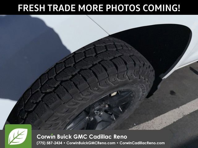 Used 2022 Chevrolet Silverado 1500 Custom Trail Boss w/ LPO, Dark Essentials Package image 3
