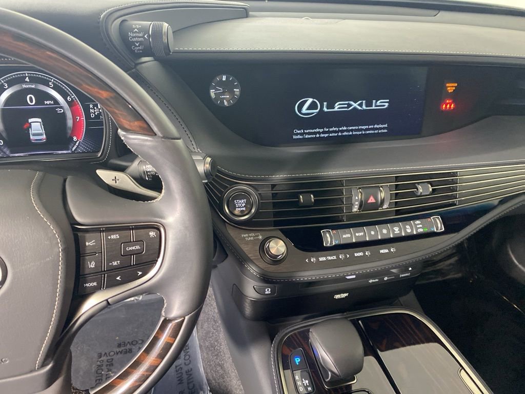 Used 2019 Lexus LS 500 AWD w/ Interior Upgrade Package image 16
