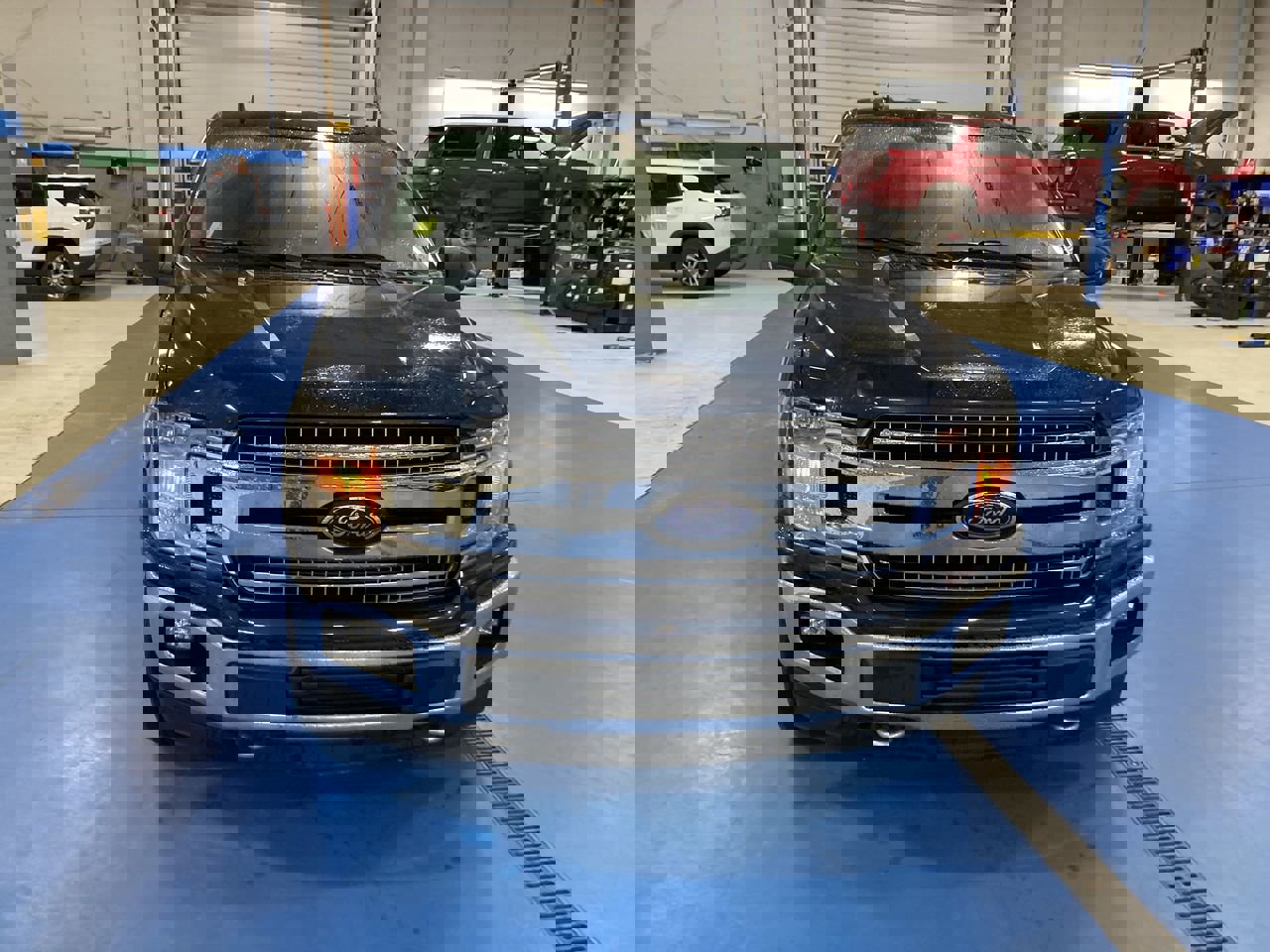 Used 2019 Ford F150 XLT w/ Equipment Group 302A Luxury image 2