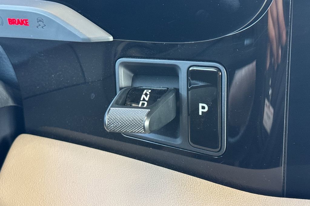 Used 2022 Porsche Taycan RWD image 26