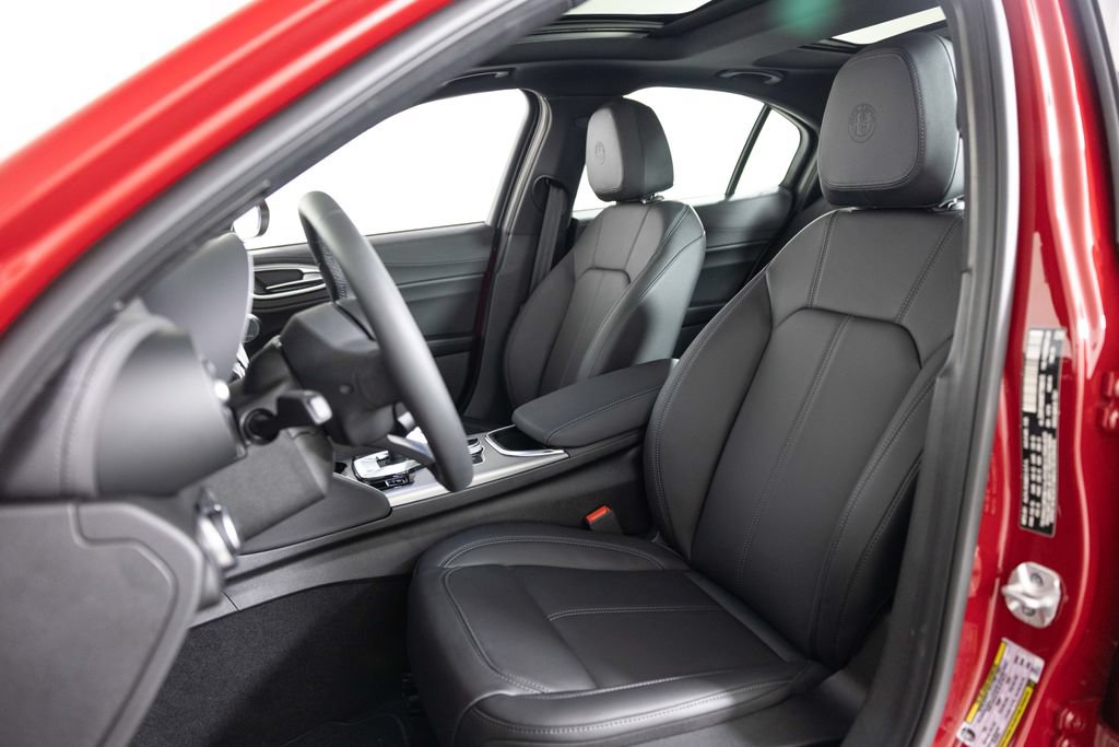 New 2026 Alfa Romeo Giulia AWD image 20