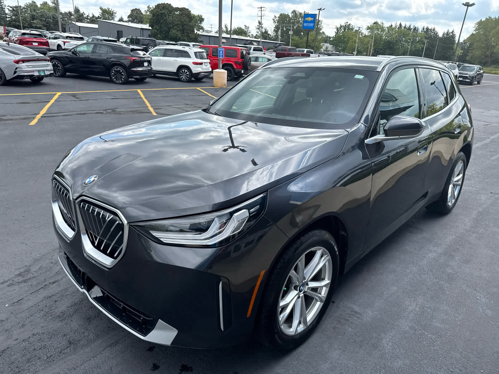 Used 2025 BMW X3 xDrive30i w/ Convenience Package AWD/4WD image 13