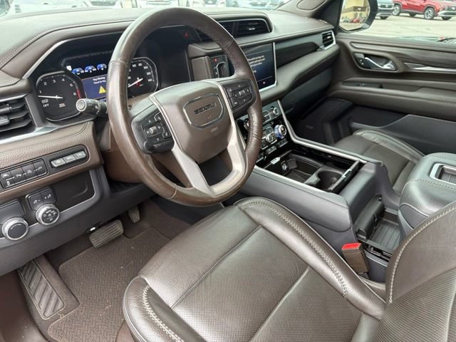 Used 2021 GMC Yukon XL Denali w/ Denali Premium Package RWD image 22