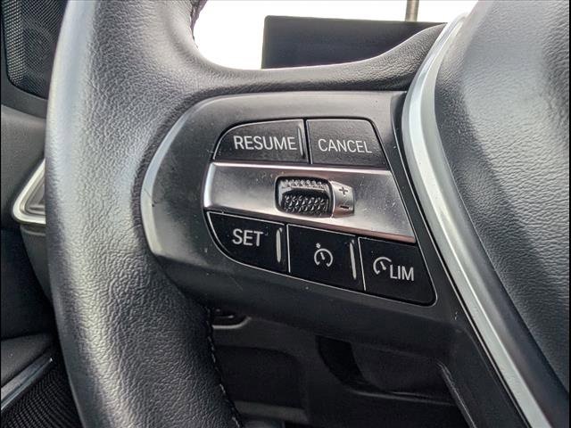 Used 2023 BMW 330e image 25