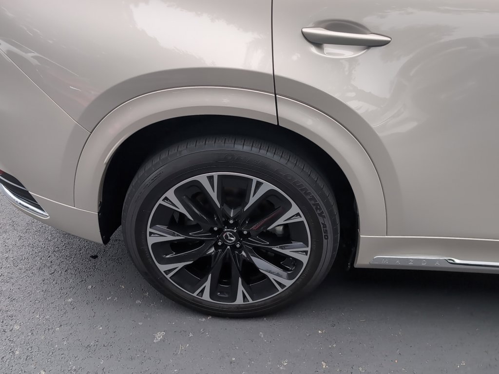 Certified 2024 MAZDA CX-90 3.3 Turbo S w/ Premium Plus AWD/4WD image 4