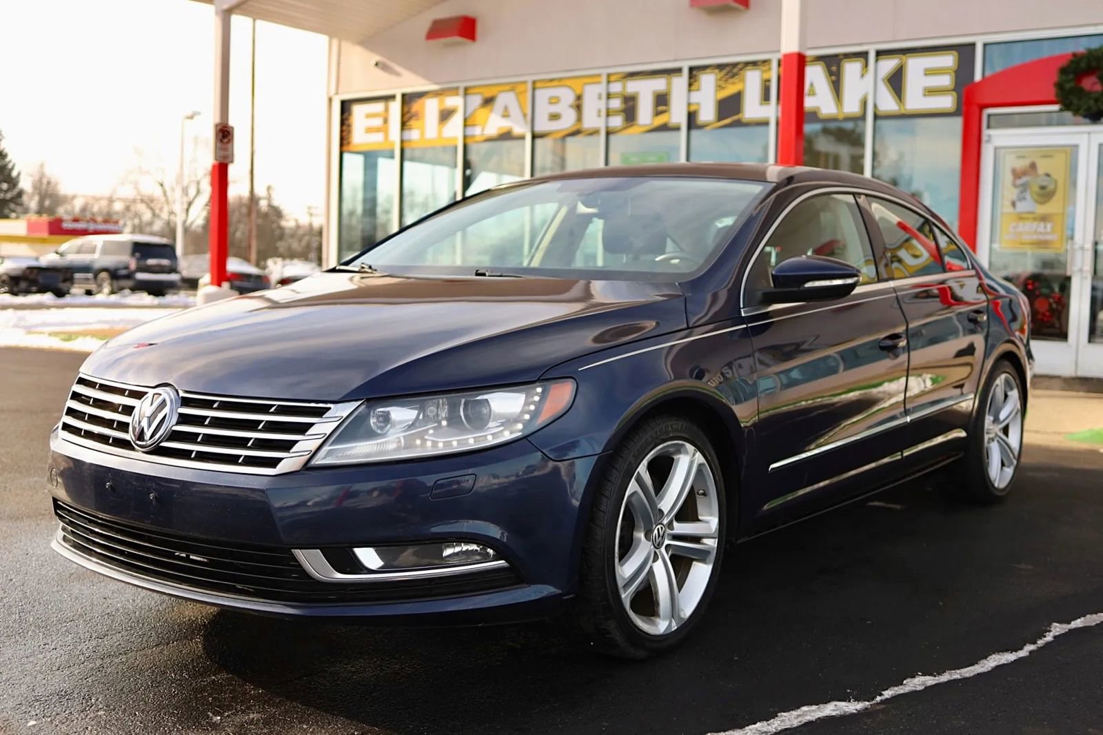 Used 2013 Volkswagen CC R-Line FWD image 1