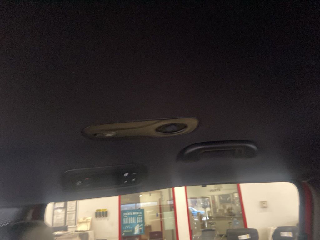 New 2026 Chrysler Pacifica Select w/ S Appearance Package image 9