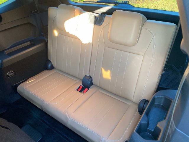 Used 2024 Volkswagen Tiguan SE FWD image 10
