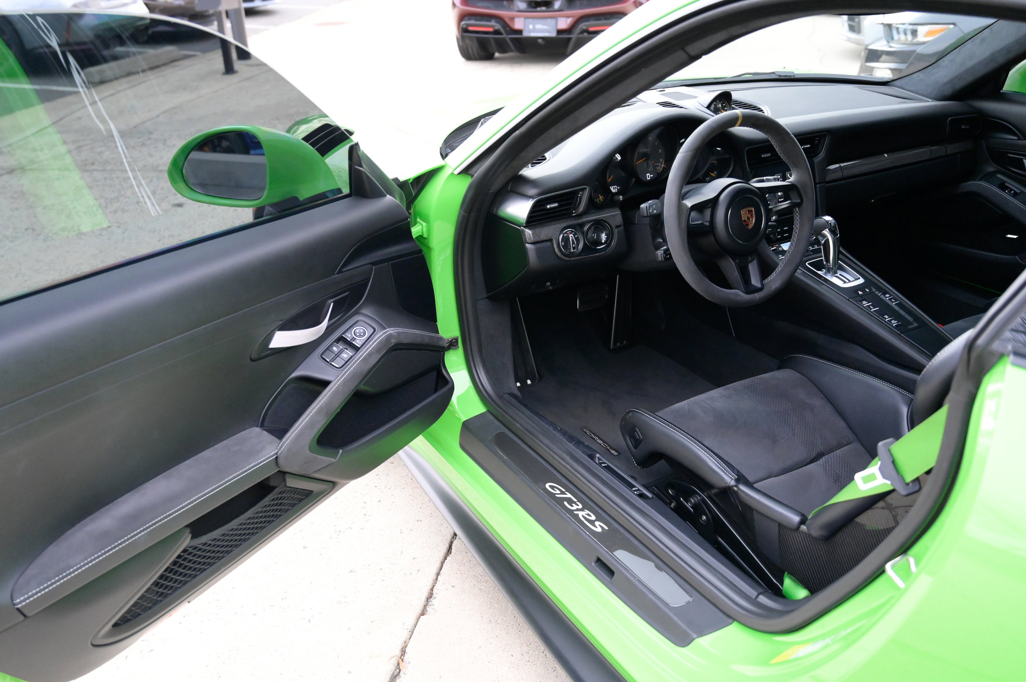 Used 2019 Porsche 911 GT3 RS image 15