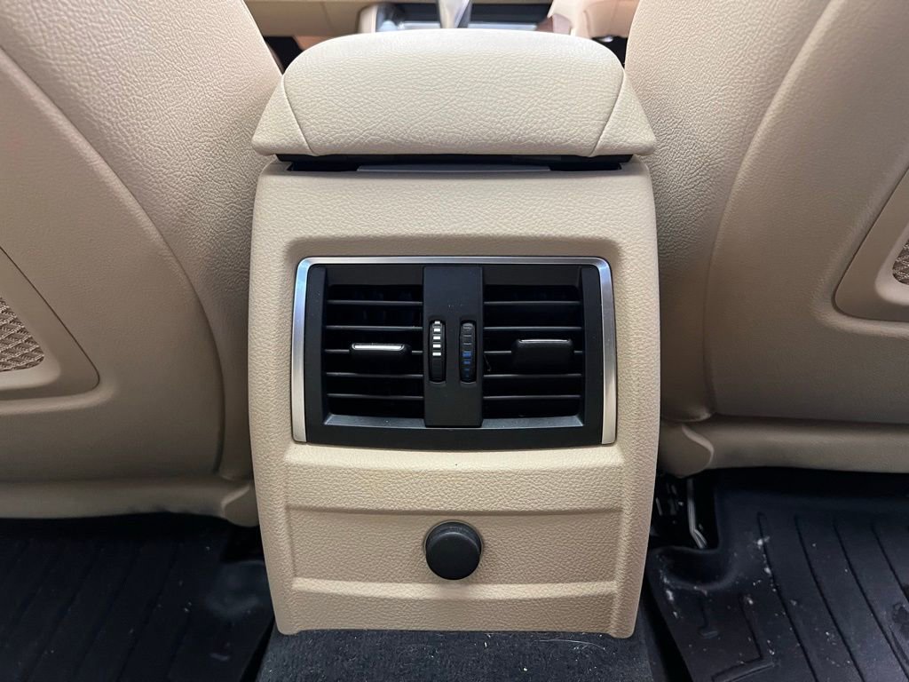 Used 2019 BMW 430i Coupe w/ Convenience Package image 9