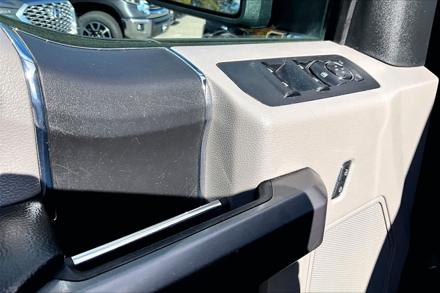 Used 2019 Ford F150 XLT AWD/4WD image 31