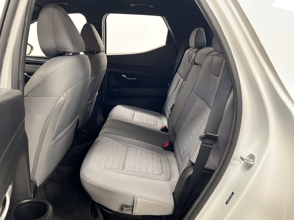 Used 2022 Hyundai Santa Cruz SEL FWD image 25