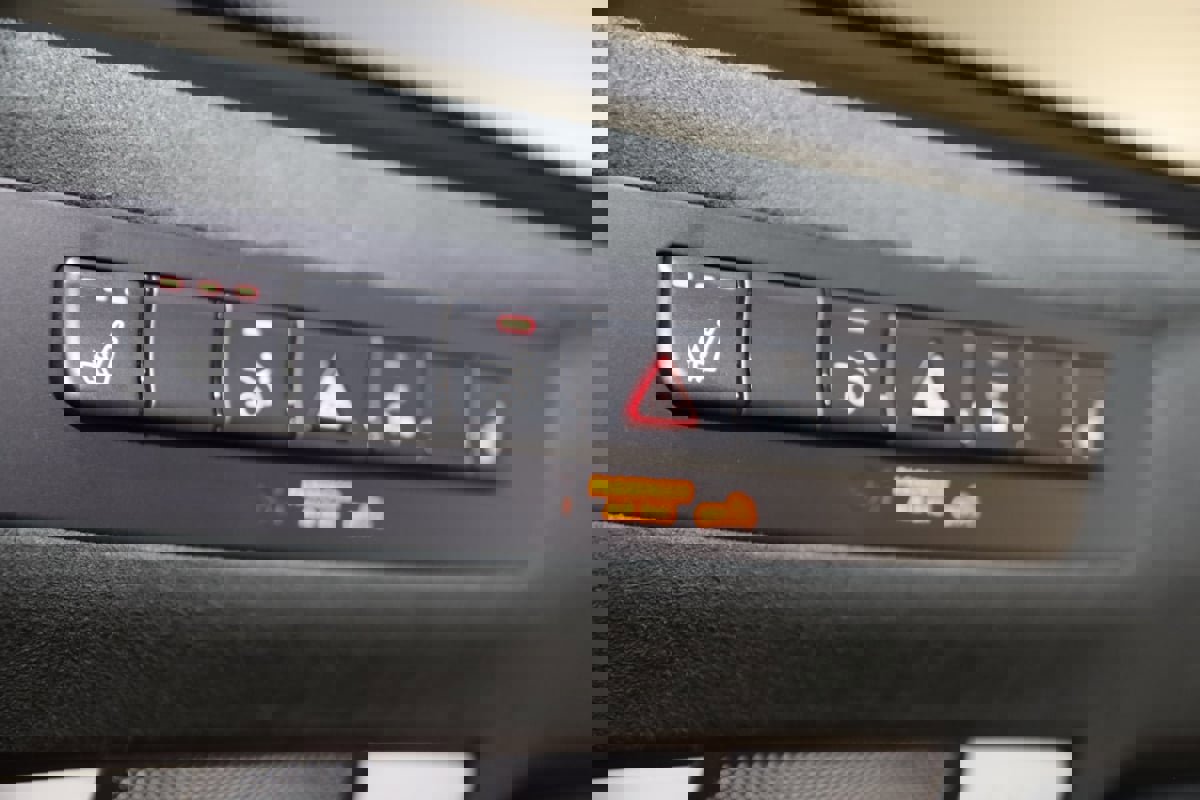 Used 2017 Mercedes-Benz AMG GT Coupe w/ Exclusive Interior Package image 8