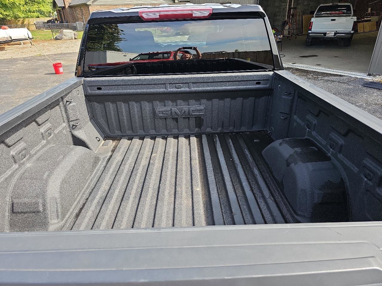 Used 2023 GMC Sierra 1500 SLT AWD/4WD image 19