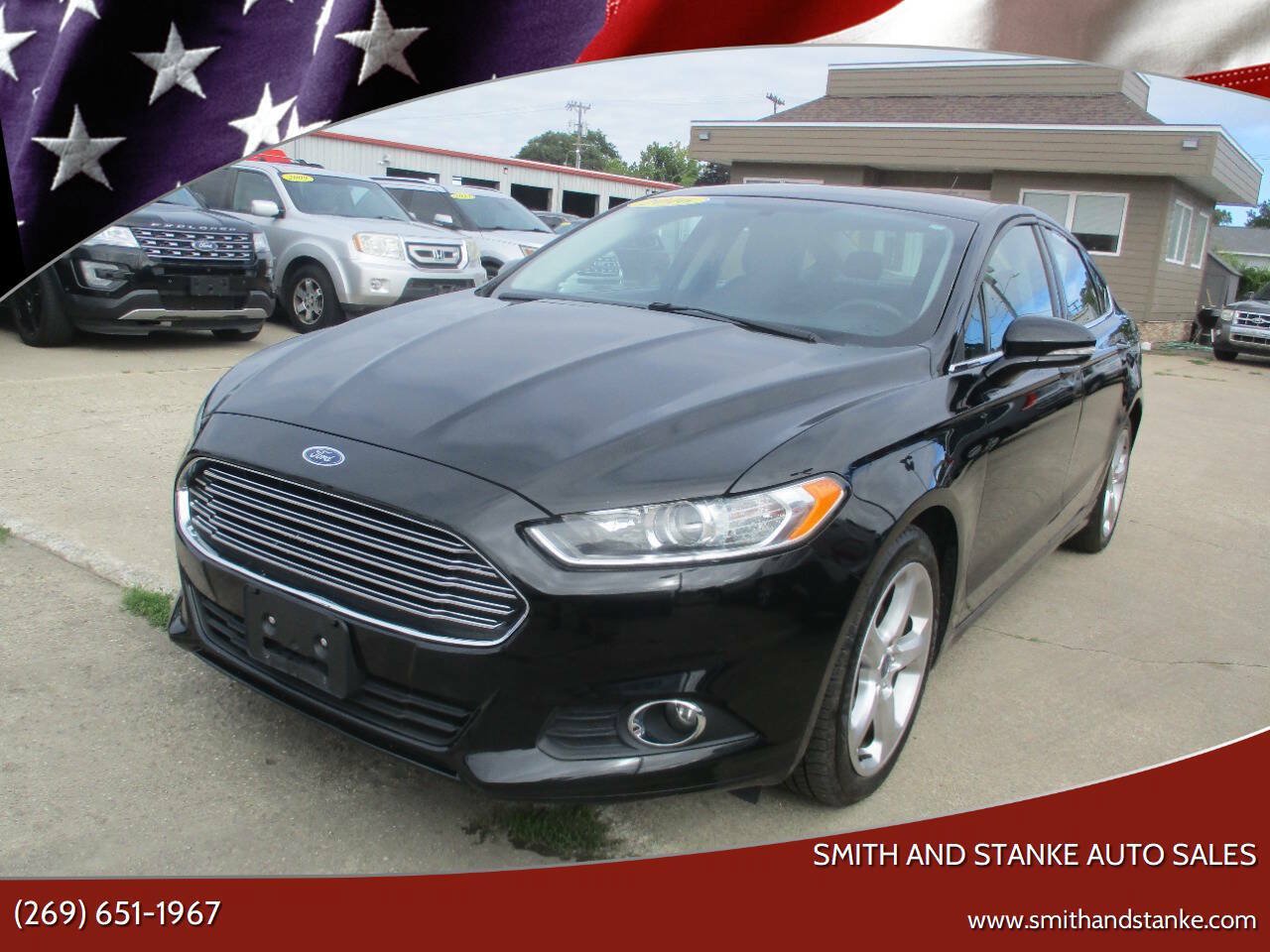 Used 2016 Ford Fusion SE AWD/4WD image 1