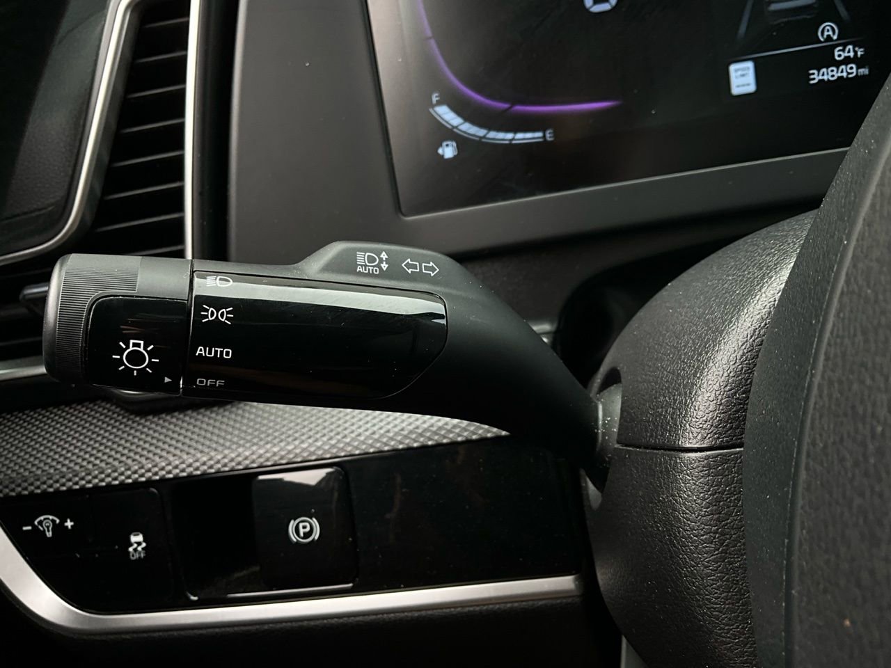 Used 2025 Kia Sportage LX image 33