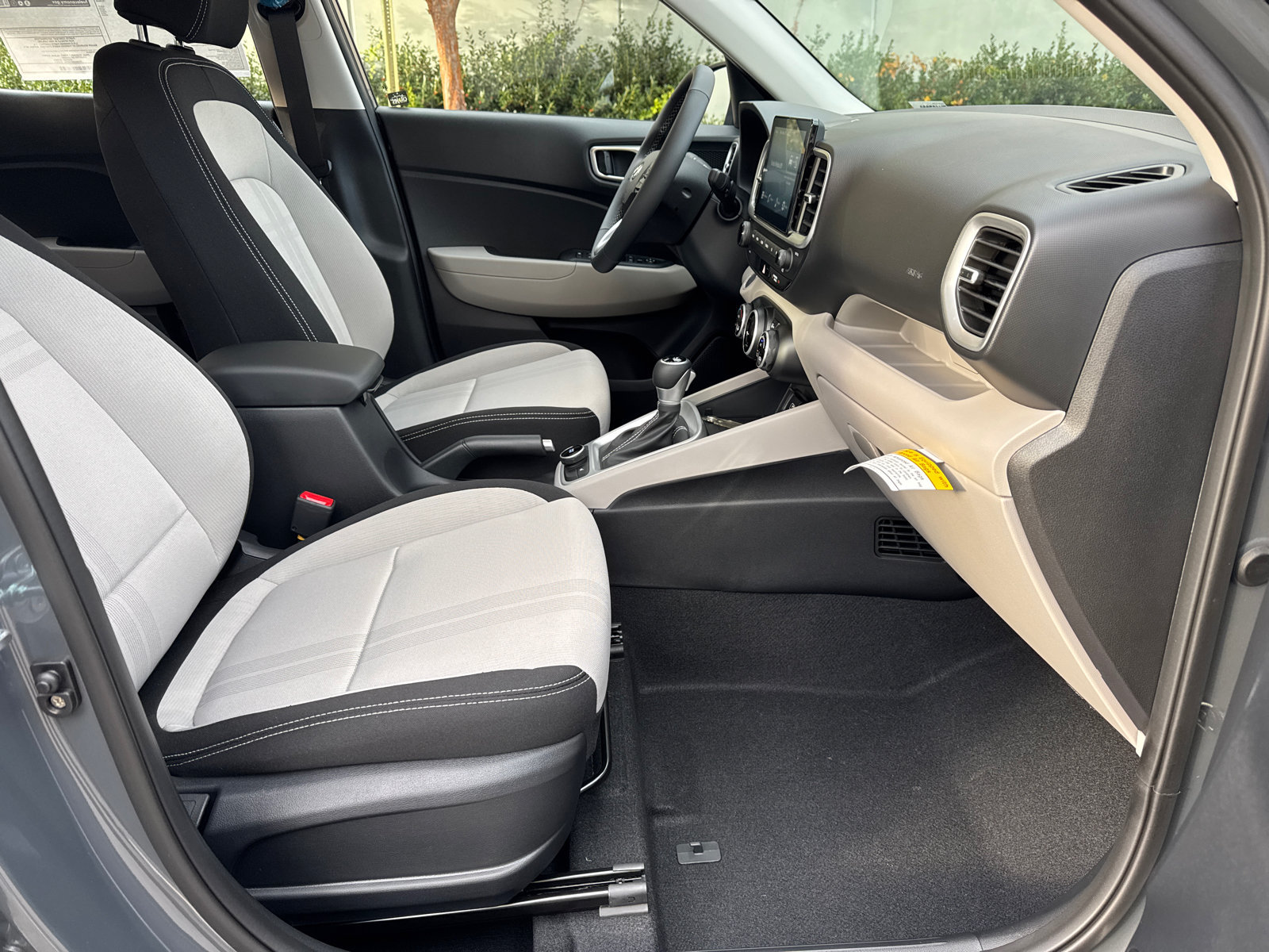 New 2026 Hyundai Venue SEL FWD image 14