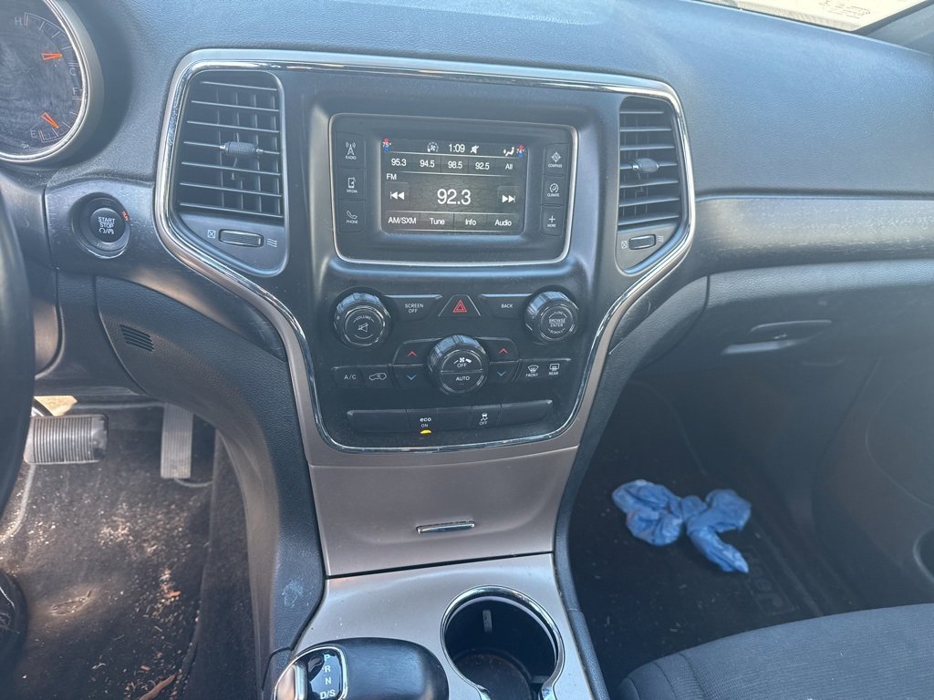 Used 2015 Jeep Grand Cherokee Laredo w/ Quick Order Package 23E image 9