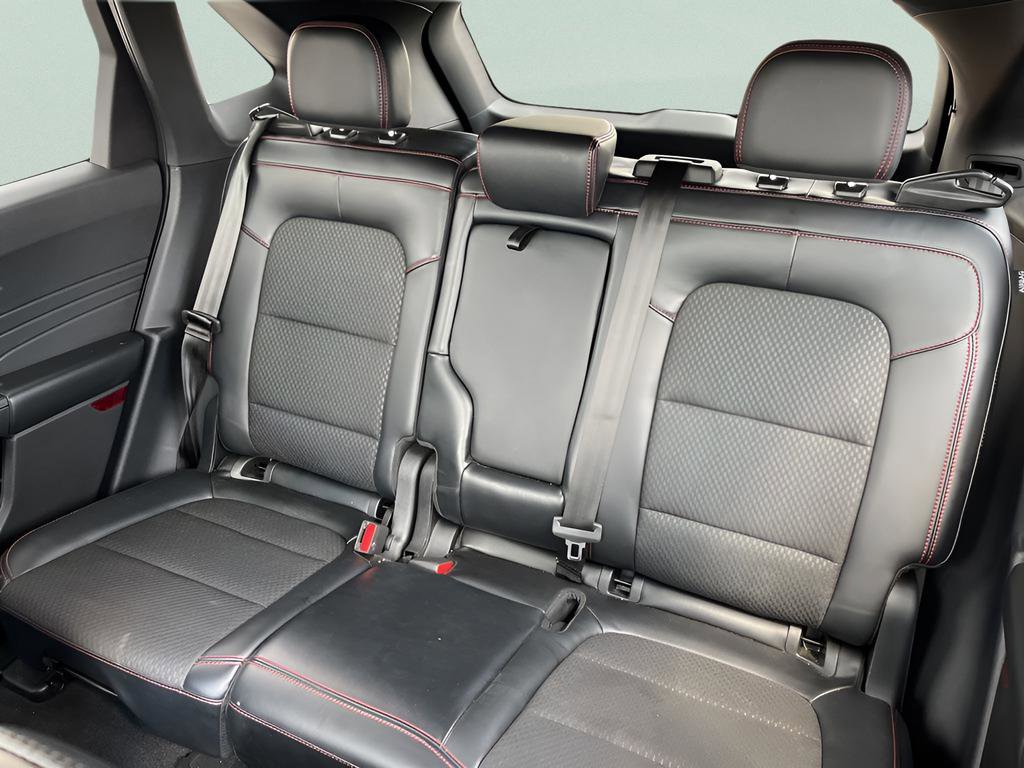 Used 2024 Ford Escape ST-Line Select w/ Tech Pack #2 AWD/4WD image 17