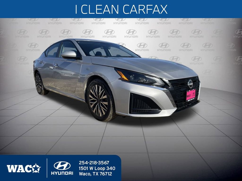 Used 2023 Nissan Altima 2.5 SV image 13