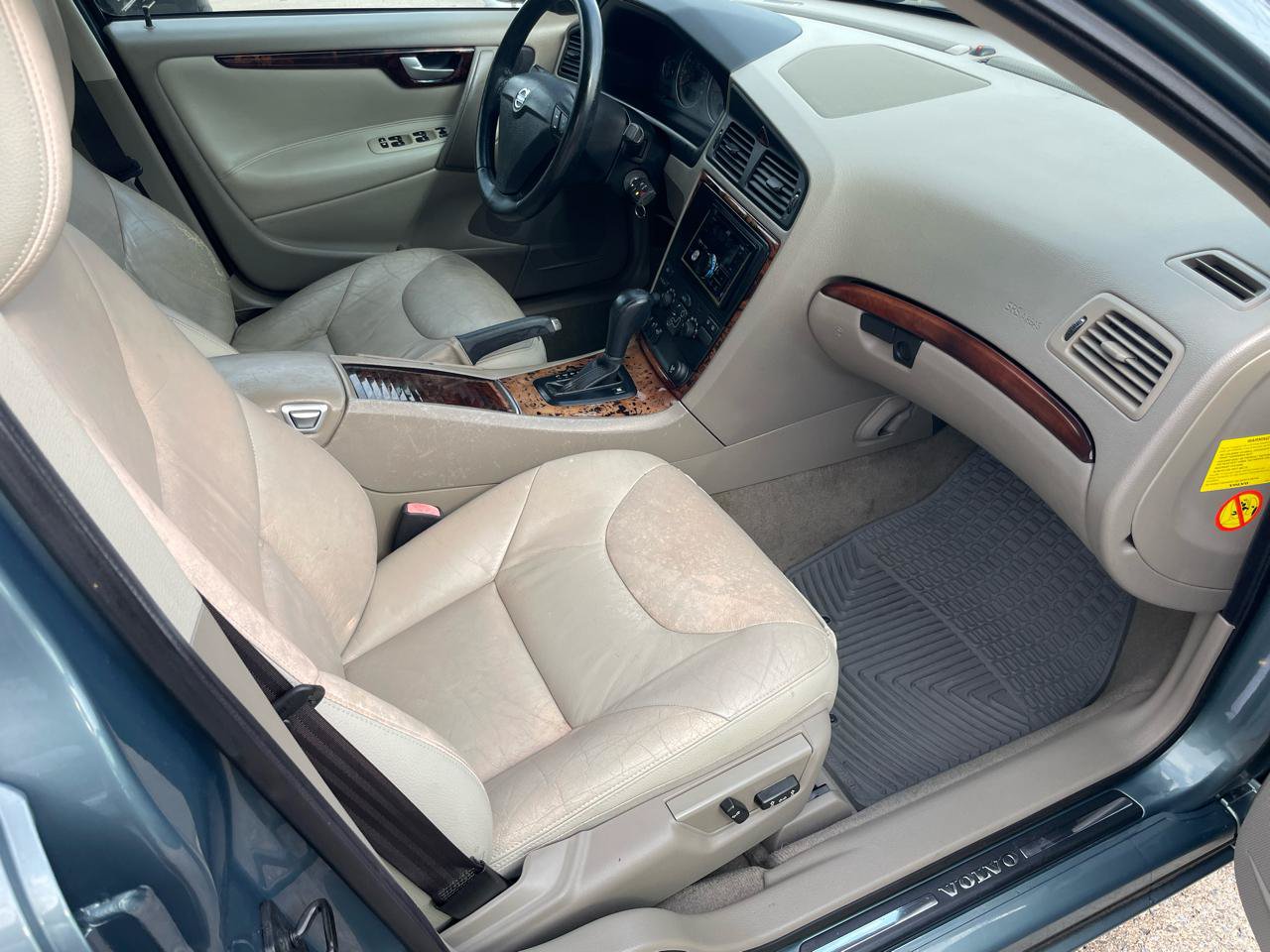 Used 2005 Volvo S60 2.5T FWD image 35