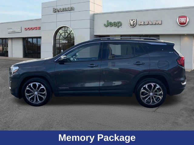 Used 2019 GMC Terrain SLT w/ Preferred Package FWD image 4
