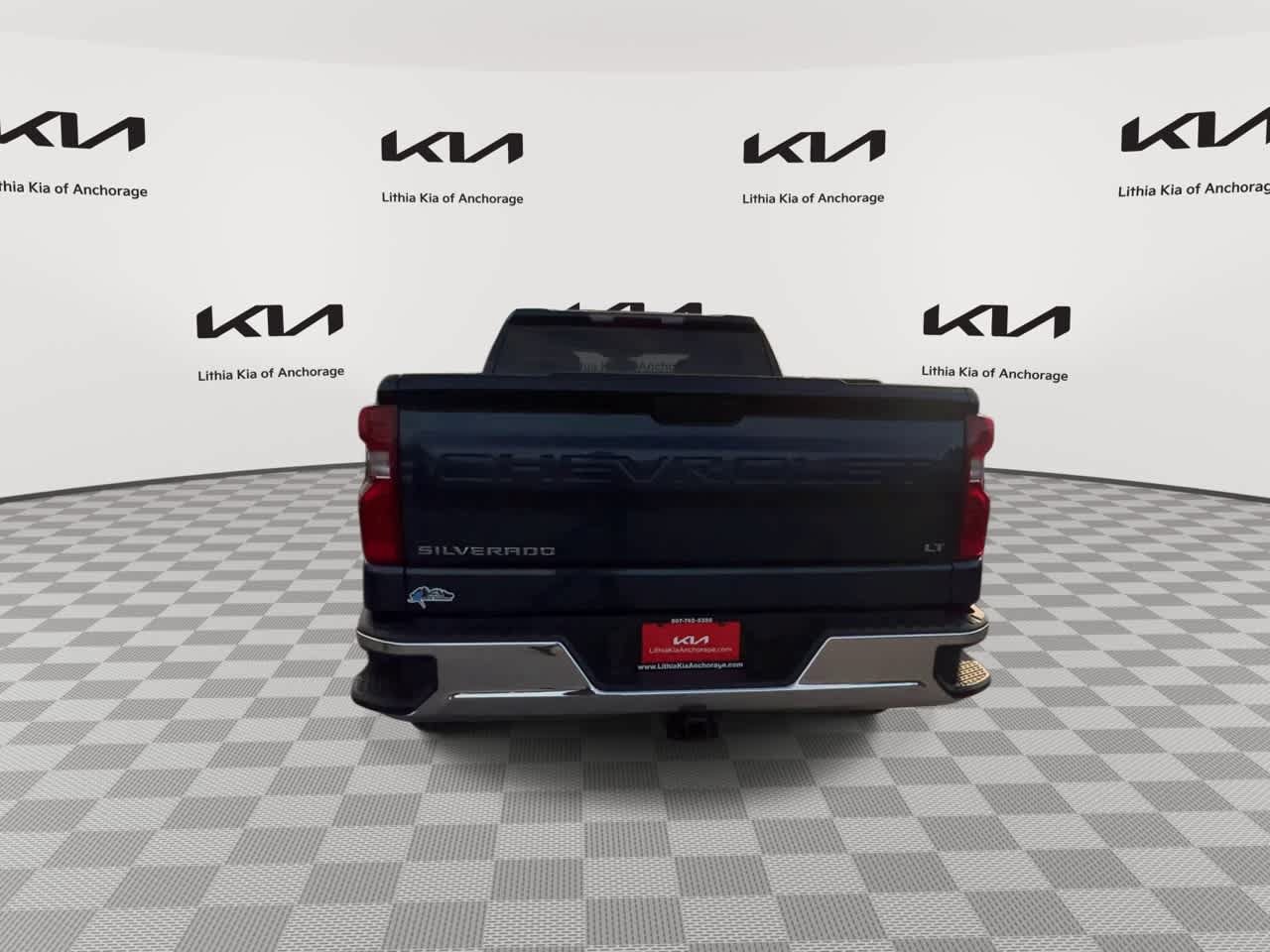 Used 2020 Chevrolet Silverado 1500 LT w/ All-Star Edition AWD/4WD image 7