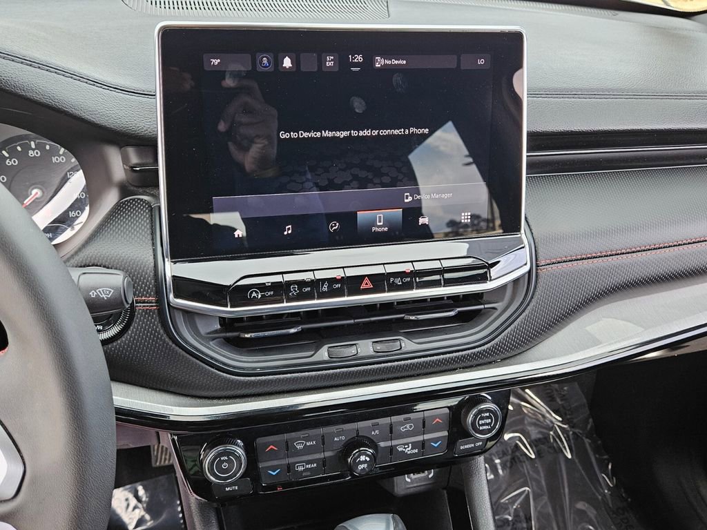 Used 2024 Jeep Compass Trailhawk image 17