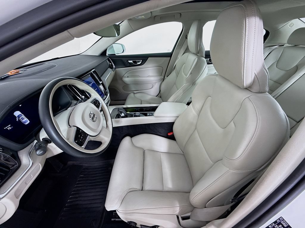 Used 2023 Volvo S60 B5 Ultimate w/ Climate Package AWD/4WD image 5