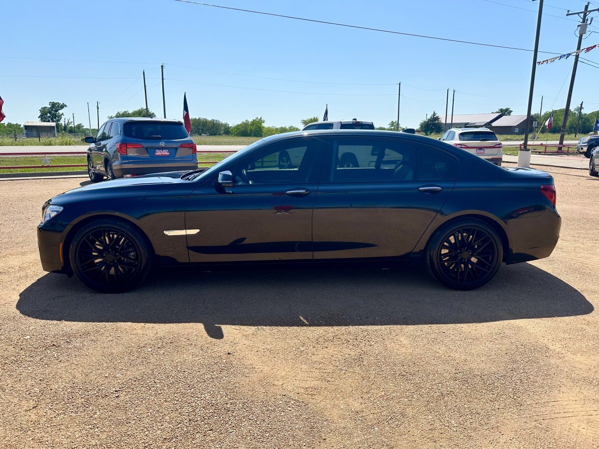 Used 2014 BMW 750Li RWD image 8