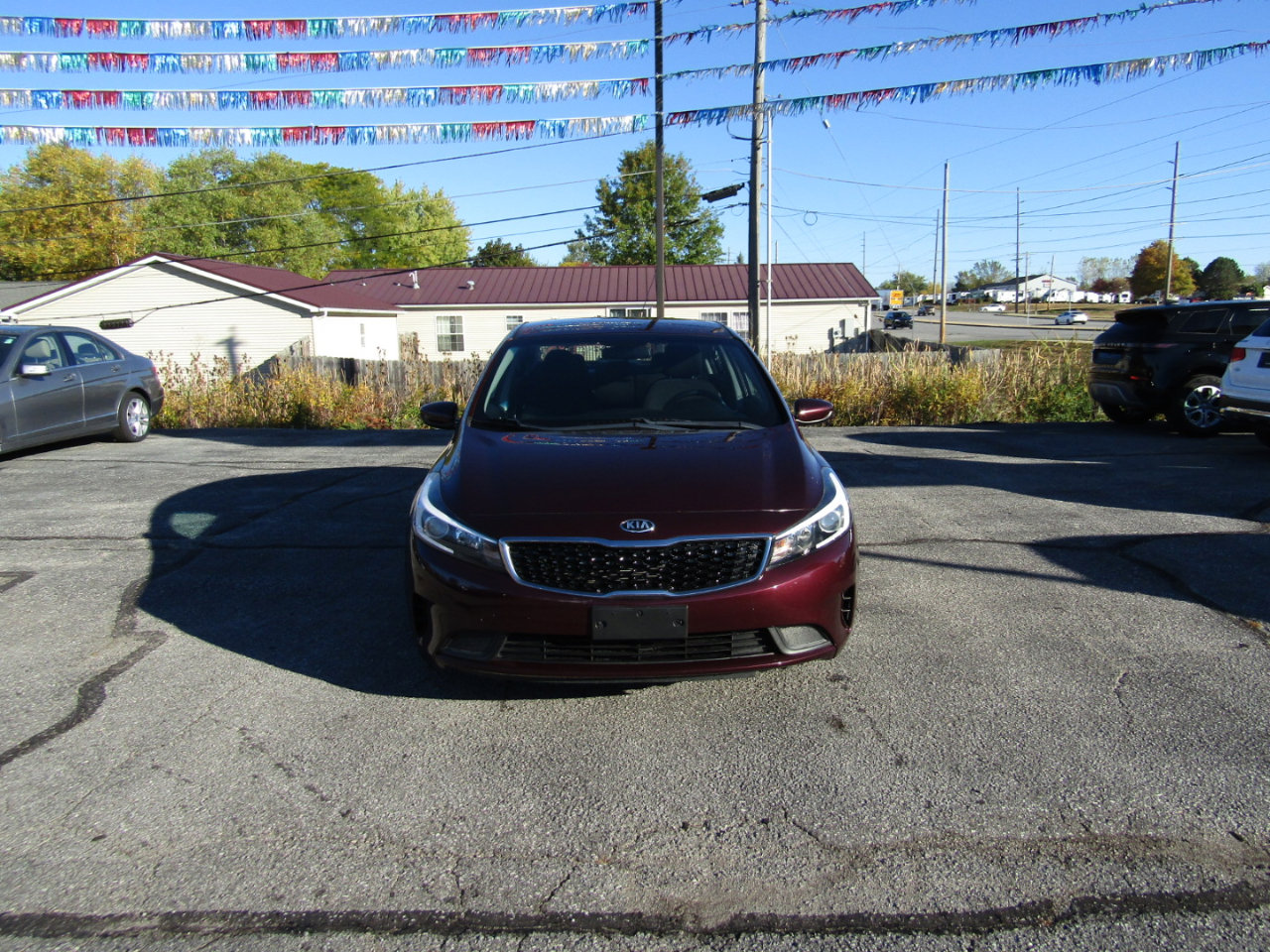 Used 2018 Kia Forte LX image 2