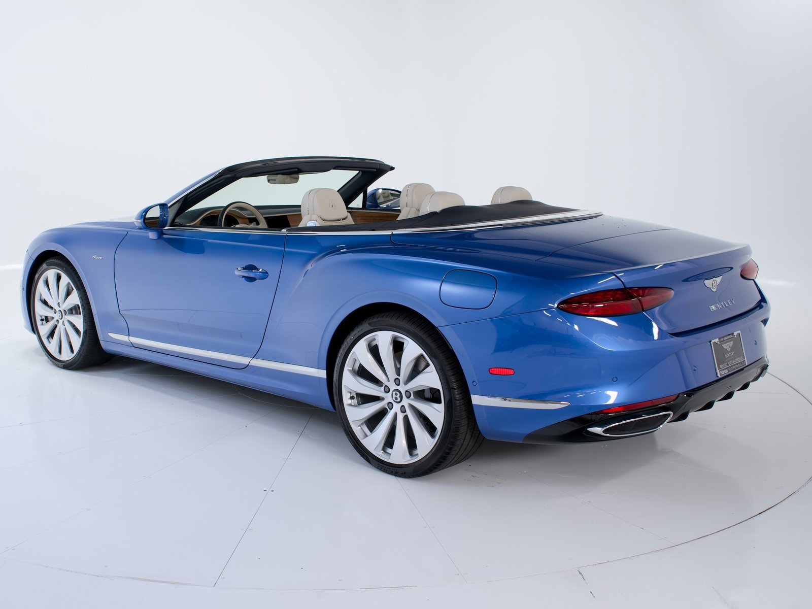 New 2026 Bentley Continental GTC image 3