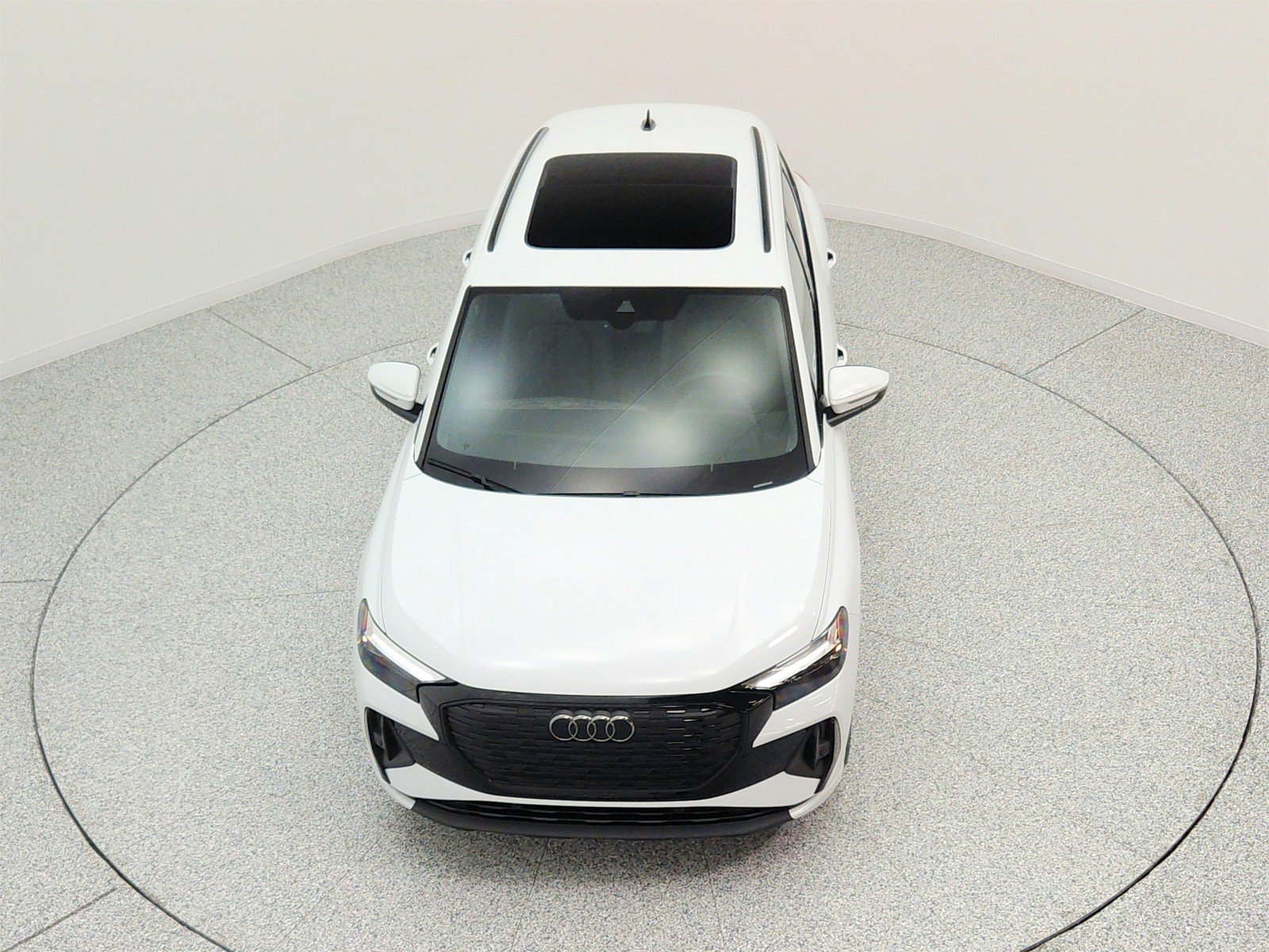 Used 2024 Audi Q4 e-tron Premium Plus w/ Premium Plus AWD/4WD image 23
