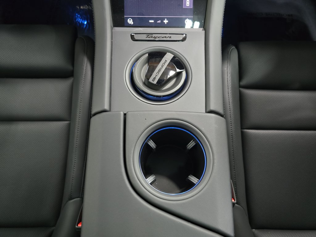 New 2026 Porsche Taycan Turbo AWD/4WD image 20