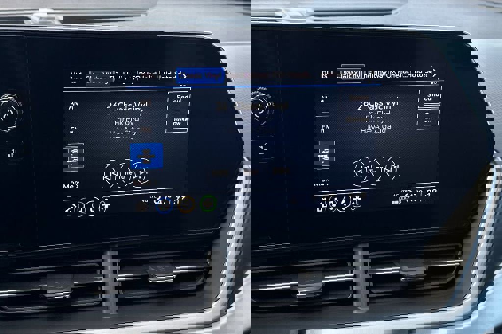 New 2026 Chevrolet Trax RS image 18